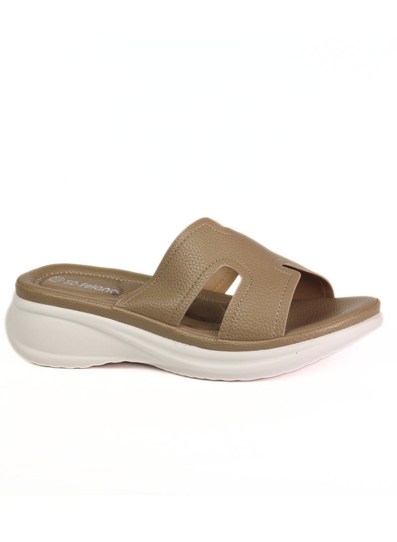 Mon Ami Monami Women's Slide Sandals - Super Comfy & Cushioned Slides for Women, Lightweight Soft Comfort Sandals with Arch Support, Stylish Casual Slides - Image 3